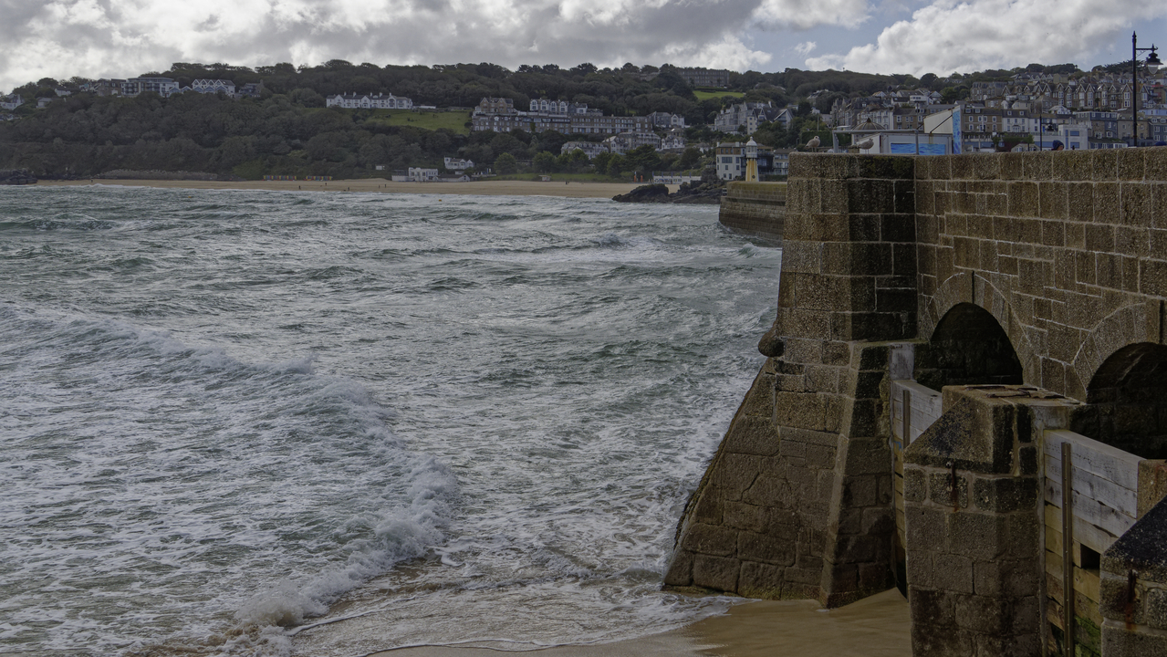 20261007-121839•••St Ives•England•UK